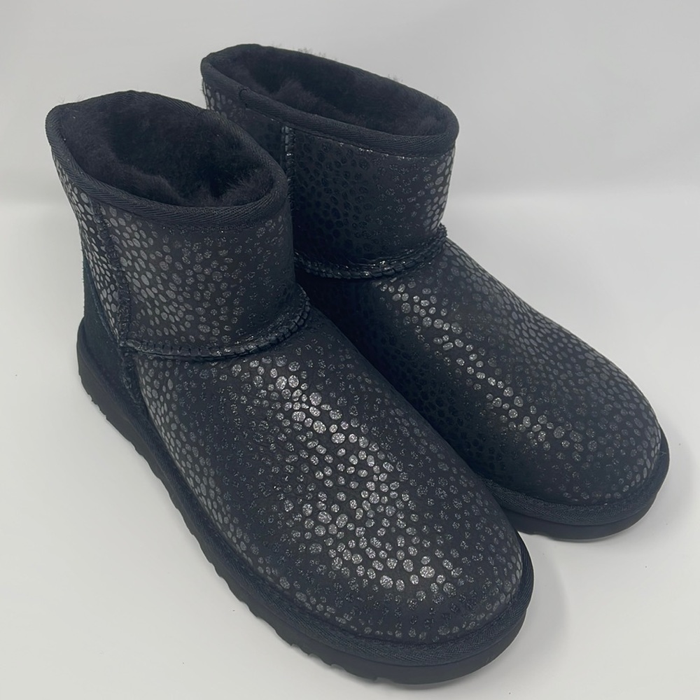 Ugg boots | Black metallic spots | serial number 1120893 | women’s size 8 | NWOT